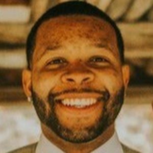 Meet your Posher, Dom